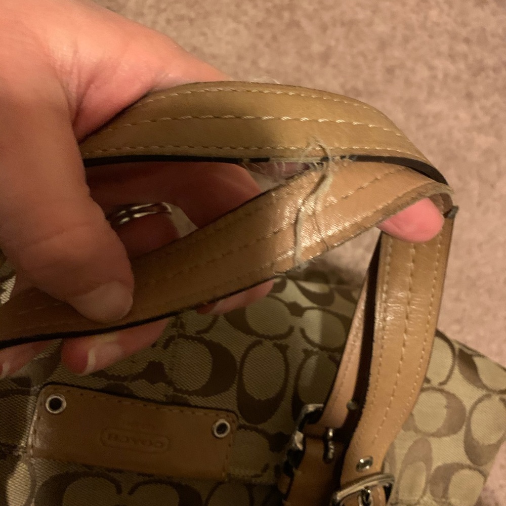 Coach Purse - Picture 4 of 5